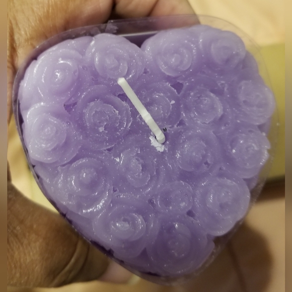 LED Rose Candle, Headband & Keychain Bundle - Picture 5 of 11